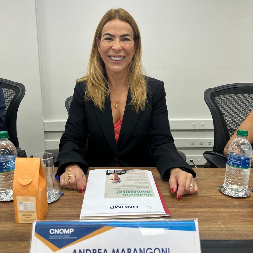 Andrea Cristina Marangoni Muniz (MPM)